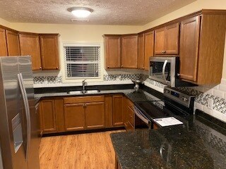 Kitchen - 330 26th St