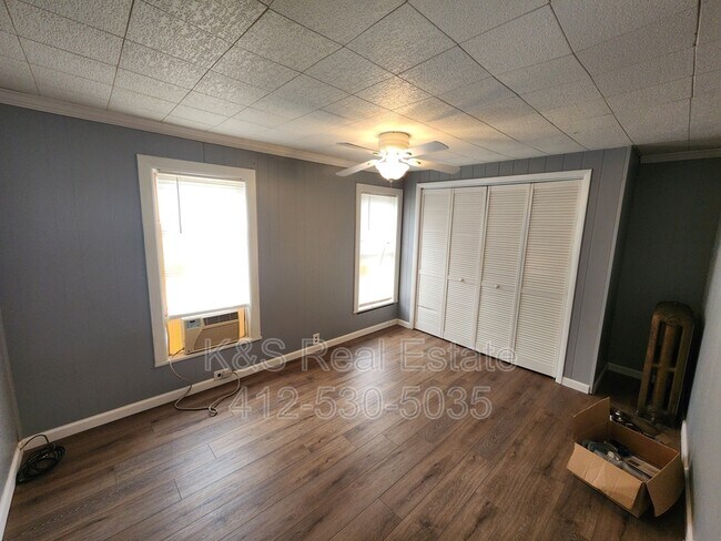 Foto del edificio - 79535 Reamer St