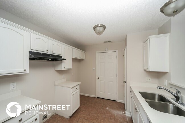 Foto del edificio - 5971 Wagon Hill Rd W