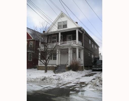 Primary Photo - 112 Edson St