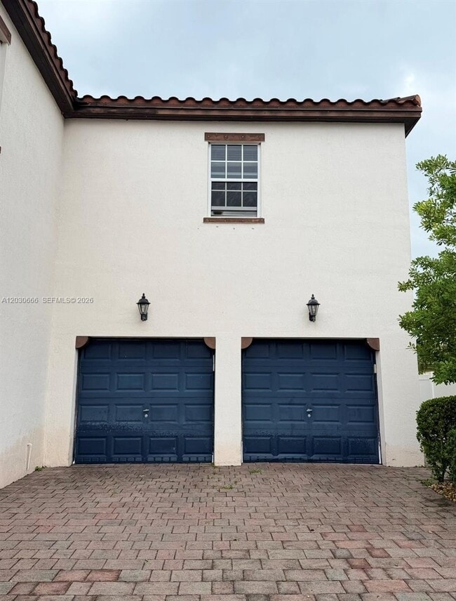 Building Photo - 9273 SW 172nd Ave