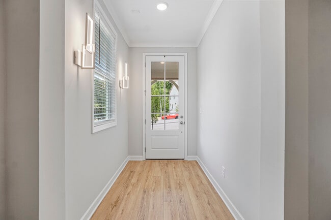 Main Level - 421 Retreat Ln