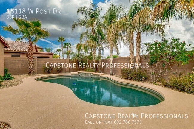 Building Photo - BEAUTIFUL HOME WITH PRIVATE BACKYARD POOL ...