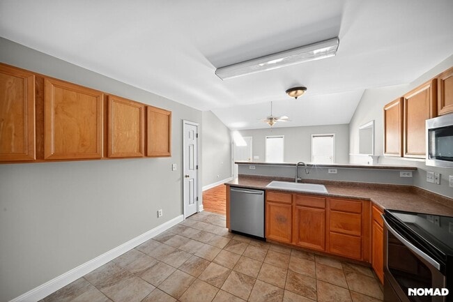 Foto del edificio - 405 Foxbridge Ct