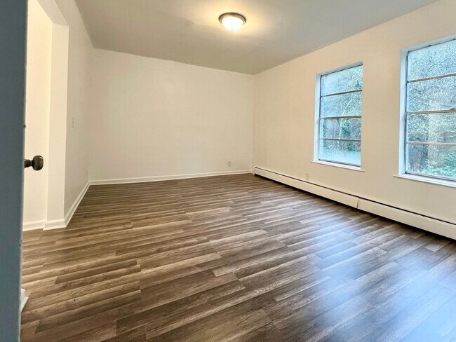 Foto del edificio - 309 Ross St NE