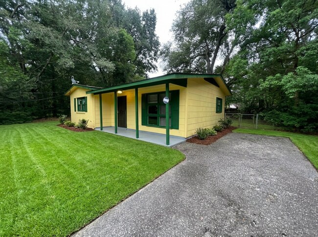 Foto del edificio - 6457 Stuardi Ct