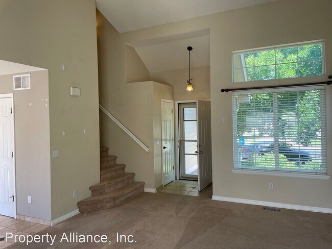 Foto del edificio - 3 br, 2 bath House - 5976 S. Winnipeg Street