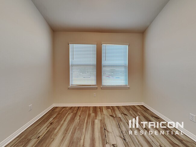 Foto del edificio - 12002 Copperstone Ave