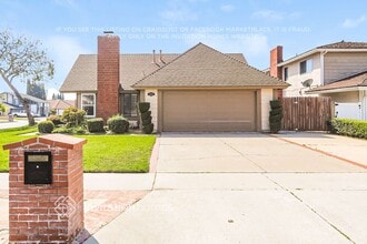 Building Photo - 1500 W Alexis Ave