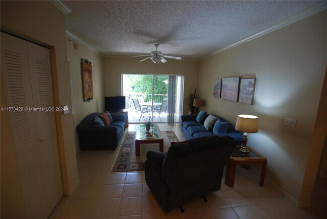 Building Photo - 2222 Tuscany Way