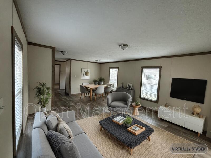 Primary Photo - 356 Bayhead Dr