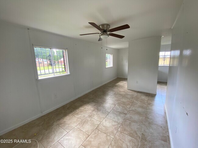 Foto del edificio - 12355 Palmyra Dr