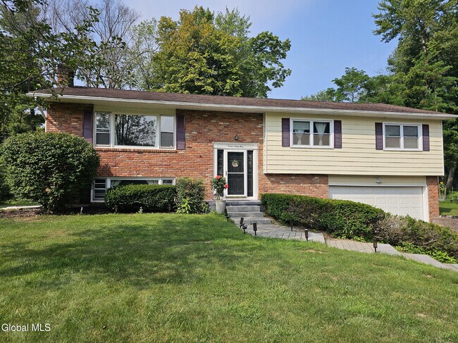 Foto del edificio - 1265 Sagemont Ct