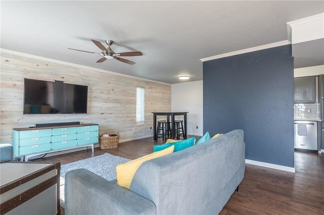 Foto del edificio - 2608 Custer Pkwy