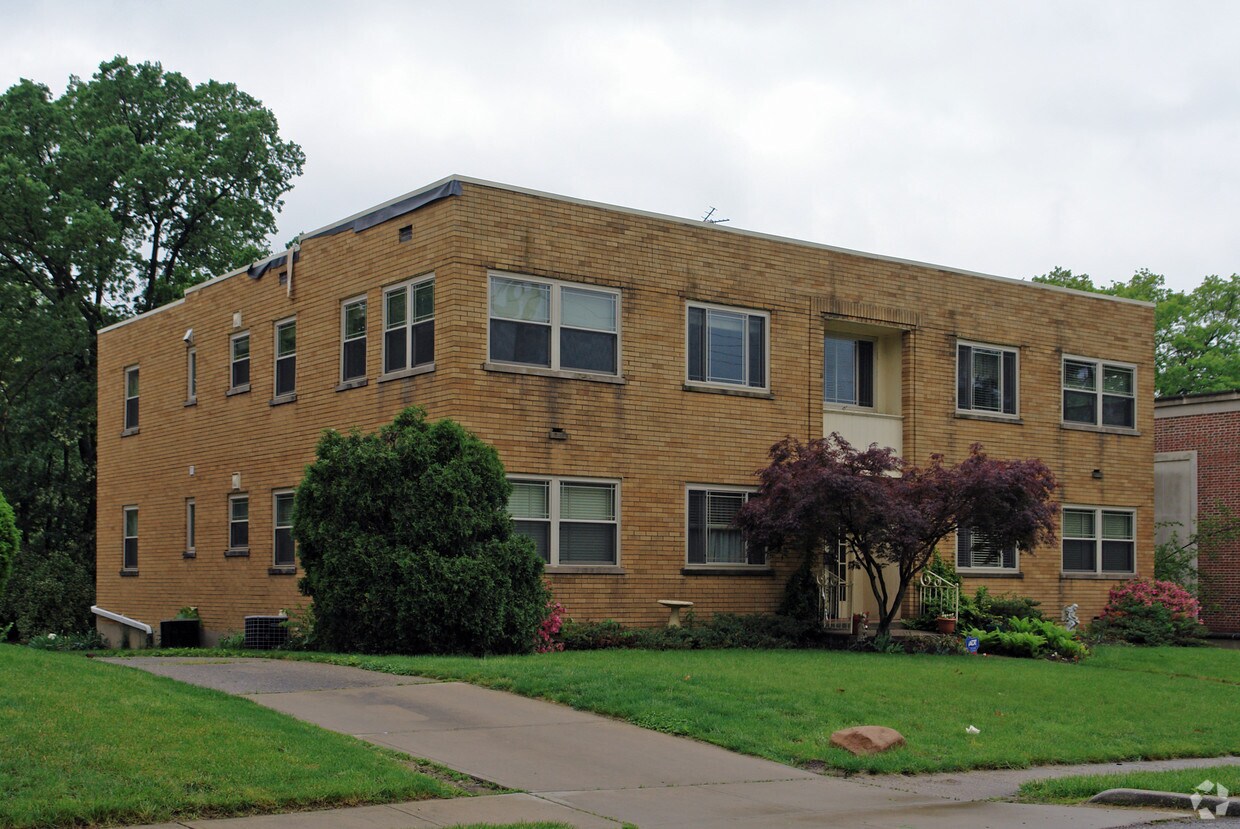 11 E Lakeside Ave, Fort Mitchell, KY 41017 Apartments in Fort