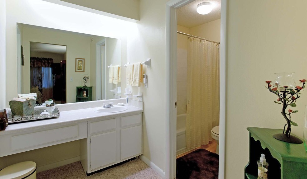Bathroom Vanity Nashville Tn post ridge apartments rentals - nashville, tn | apartments Bathroom Vanity Nashville Tn post ridge apartments rentals - nashville, tn | apartments