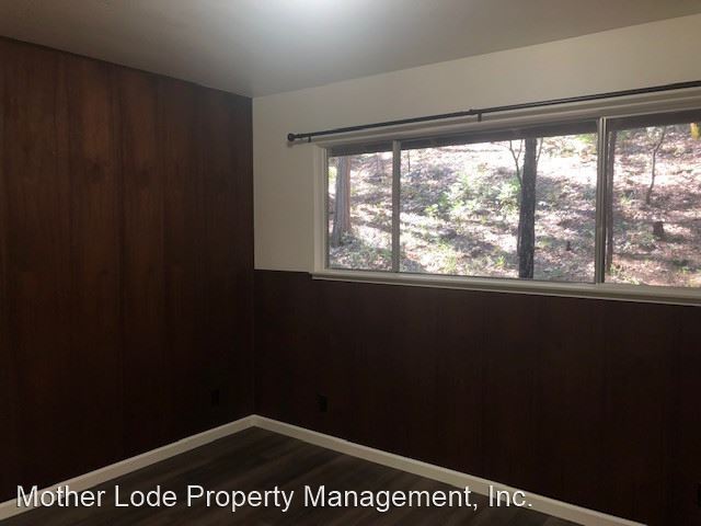 Building Photo - 3 br, 2 bath House - 22329 Ponderosa Drive