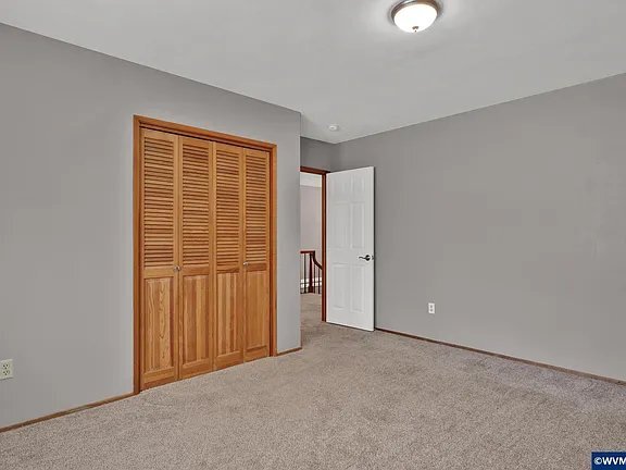 Building Photo - 3230 NW Norwood Dr