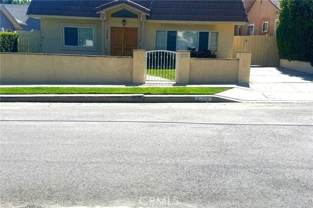 Primary Photo - 5358 Baza Ave