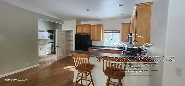 Foto del edificio - 18449 Shasta Dam Way