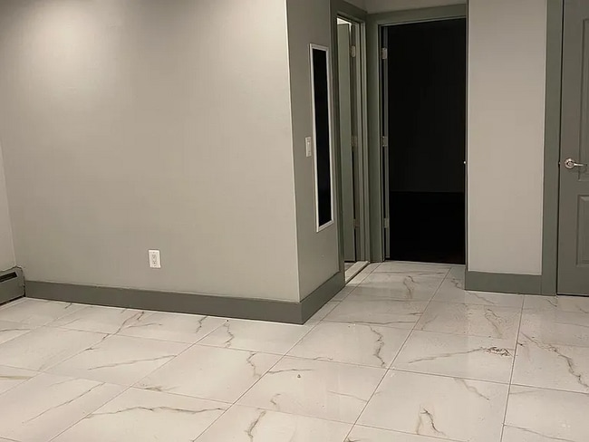 Foto del edificio - 249 New Britain Ave