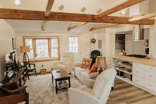 Foto del edificio - 1109 S Fess Ave