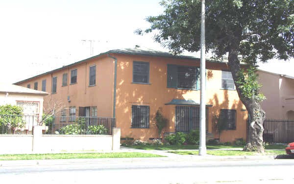 Building Photo - 1970 Pine Ave