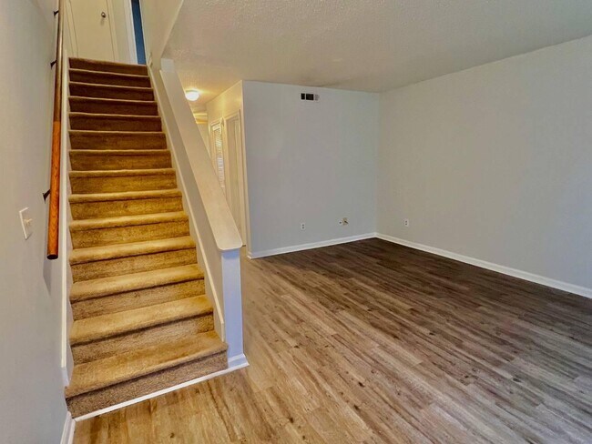 Foto del edificio - 113 Timber Ln