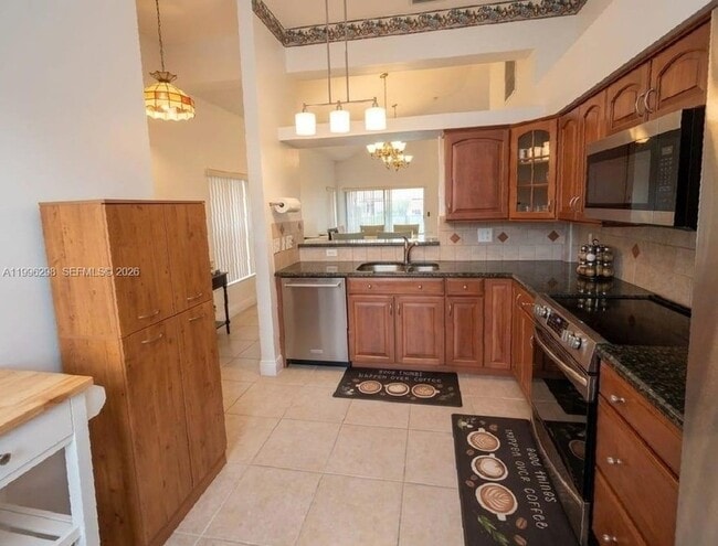 Photo - 1016 Via Jardin Townhome