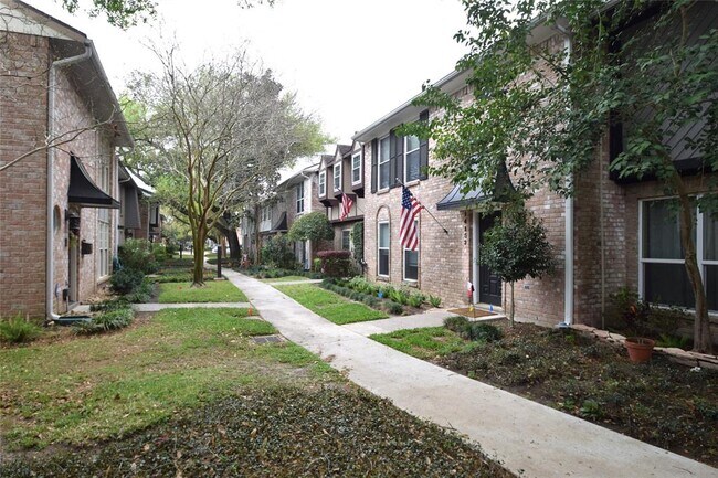 Building Photo - 14155 Lost Meadow Ln