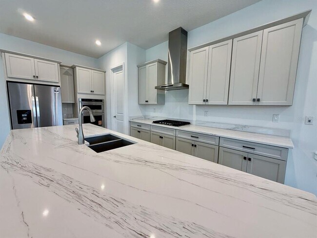 Foto del edificio - 2480 Celebration Blvd