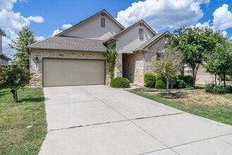 Building Photo - 9815 Catell