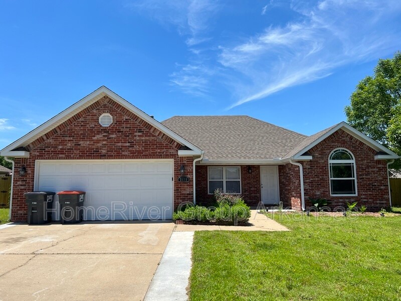 2139 Hidden Meadows St, Elkins, AR 72727 House Rental in Elkins, AR
