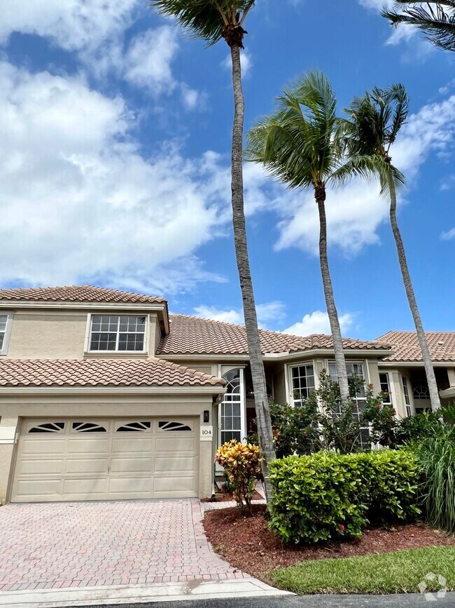 Delaire Golf Club Apartments for Rent with Parking Delray Beach, FL