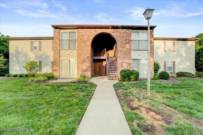 Building Photo - 152 Frontier Way
