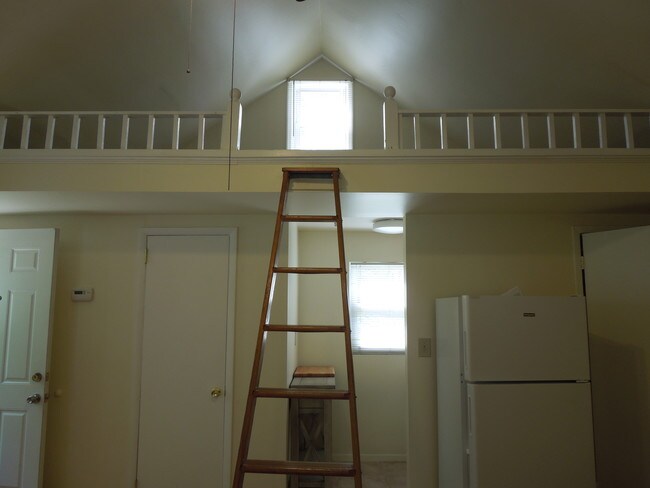 Foto del edificio - 1 Chicken Valley Rd