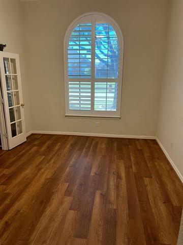 Foto del edificio - 3020 Dove Creek Ln
