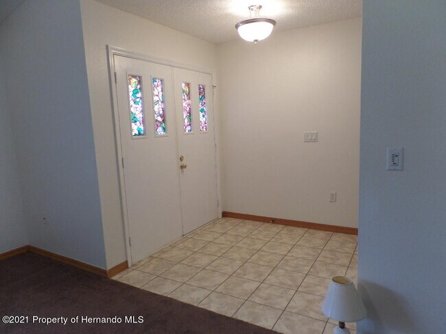 Foto del edificio - 1568 Meadow Lark Rd