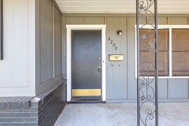 Foto del edificio - Charming 3 bedroom