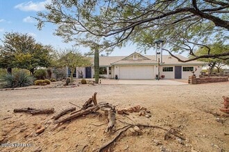 Building Photo - 1340 Rock Wren Rd