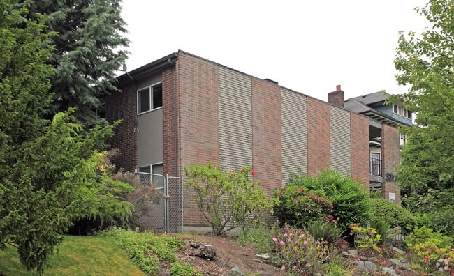 Building Photo - Talisman Apartments