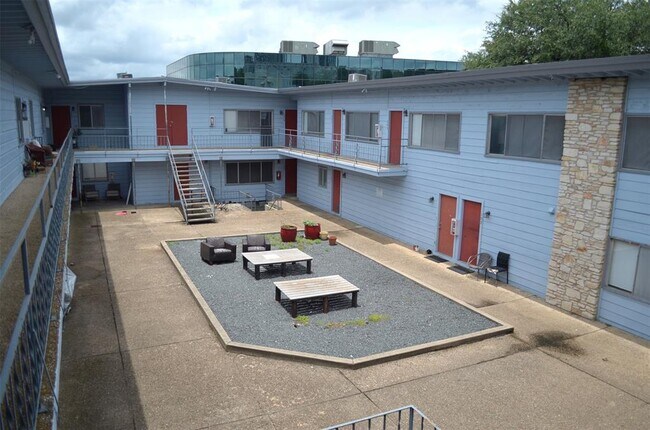 Foto del edificio - 2408 Longview St