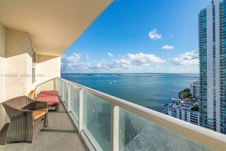 Building Photo - 1155 Brickell Bay Dr