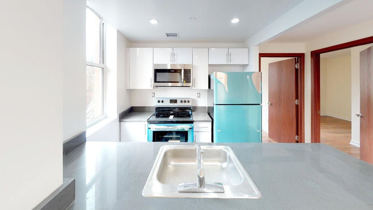 Foto principal - 82-76 116th St