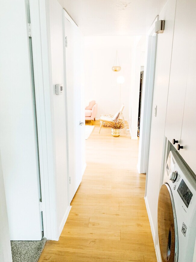 Foto del edificio - 337 W Pasadena Ave