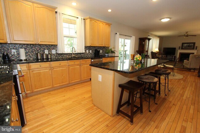 Building Photo - 6703 Jordan Valley Ct