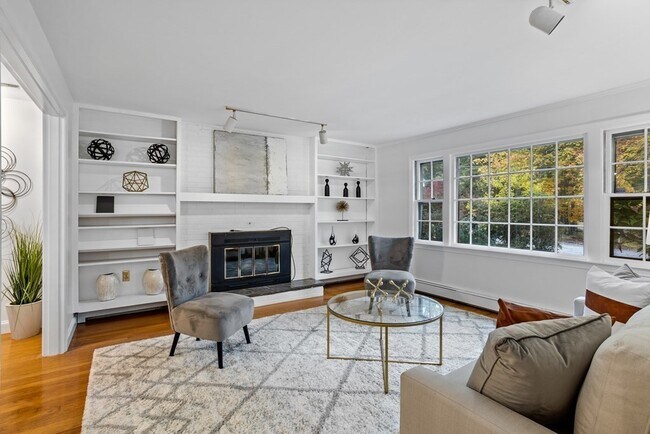 Foto del edificio - 67 Hillside Rd