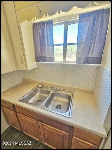 Building Photo - 3724 E Monte Vista Dr
