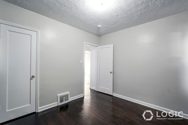 Foto del edificio - Spacious Home in Ogden!