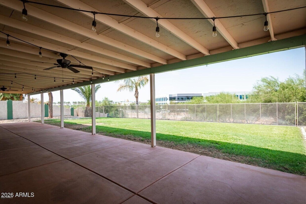 Building Photo - 1350 W Escarpa St